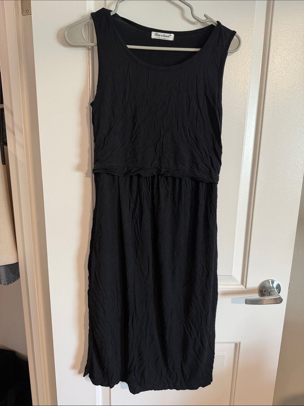 Black Sleeveless breastfeeding Maternity Midi Dress